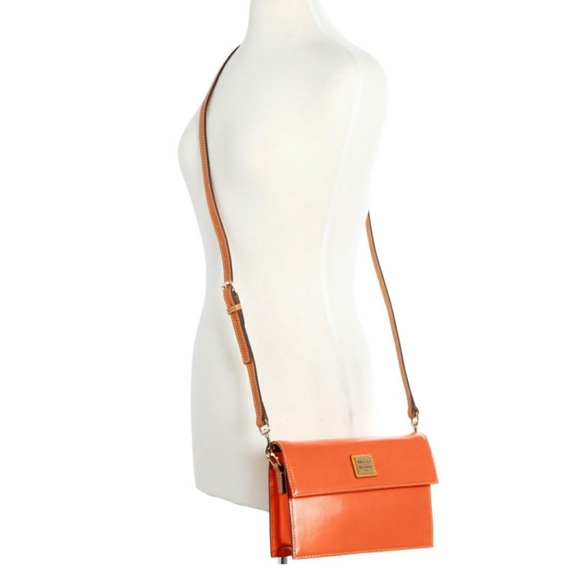 NWT Dooney & Bourke Wexford Leather East West Crossbody - Picture 5 of 5